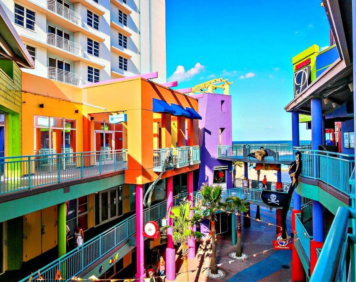 Apartment Vacation In Comfort And Luxury - 1 Bedroom Direct Oceanfront - Wyndham Ocean Walk Resort 1607 Daytona Beach